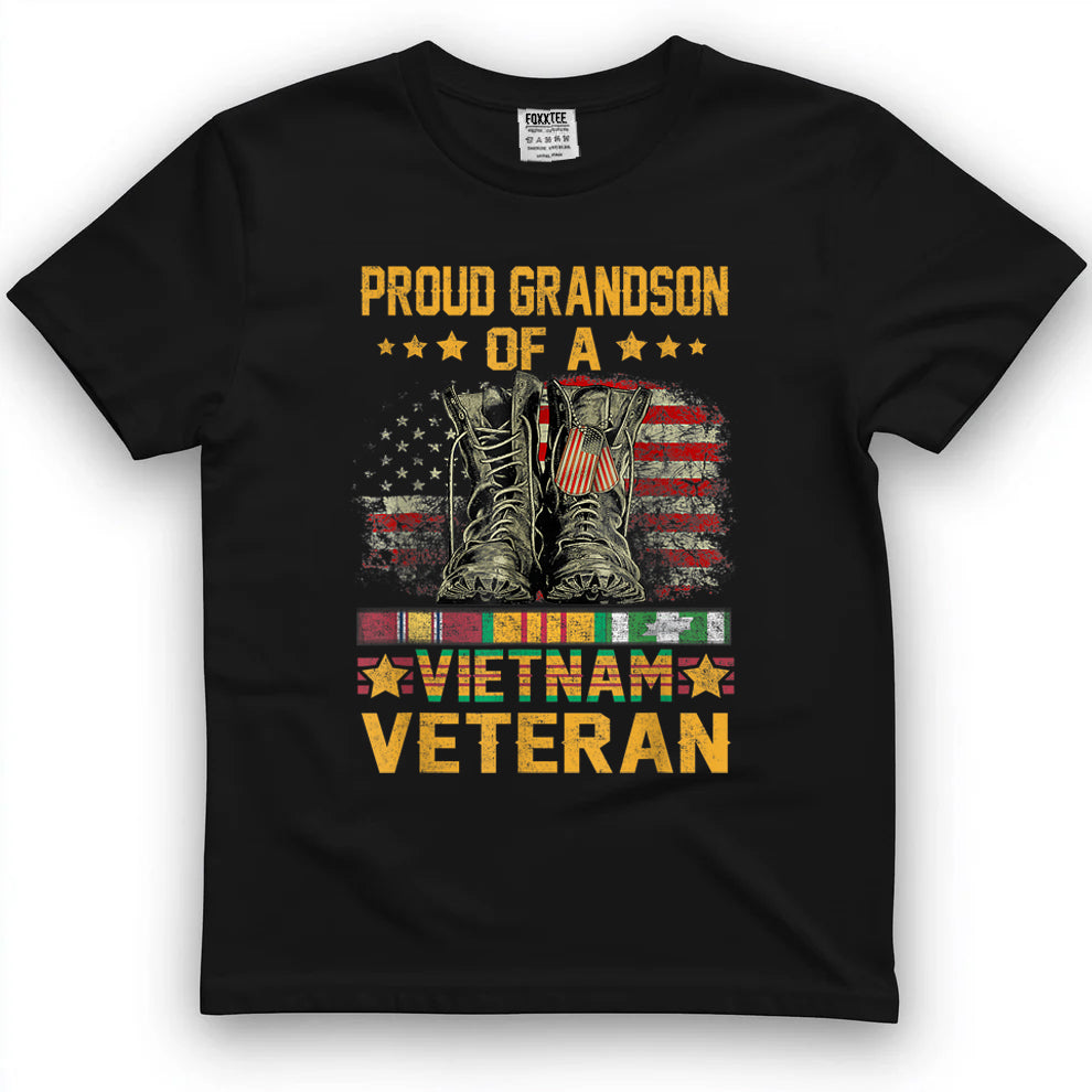 Proud Grandson of A Vietnam Veteran Flag American USA T-Shirt