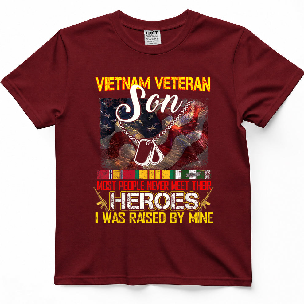 Proud Son of A Vietnam Veteran My Dad Mom is A Hero T-Shirt