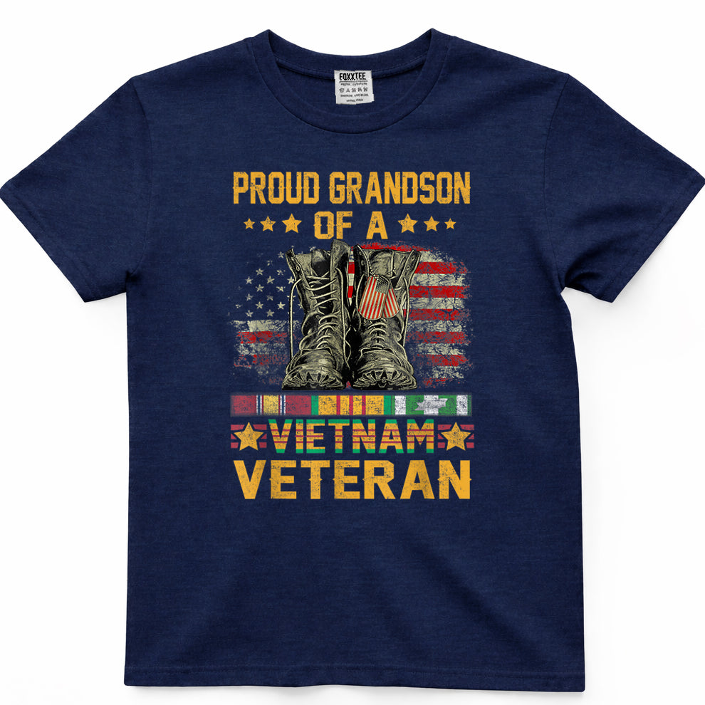 Proud Grandson of A Vietnam Veteran Flag American USA T-Shirt
