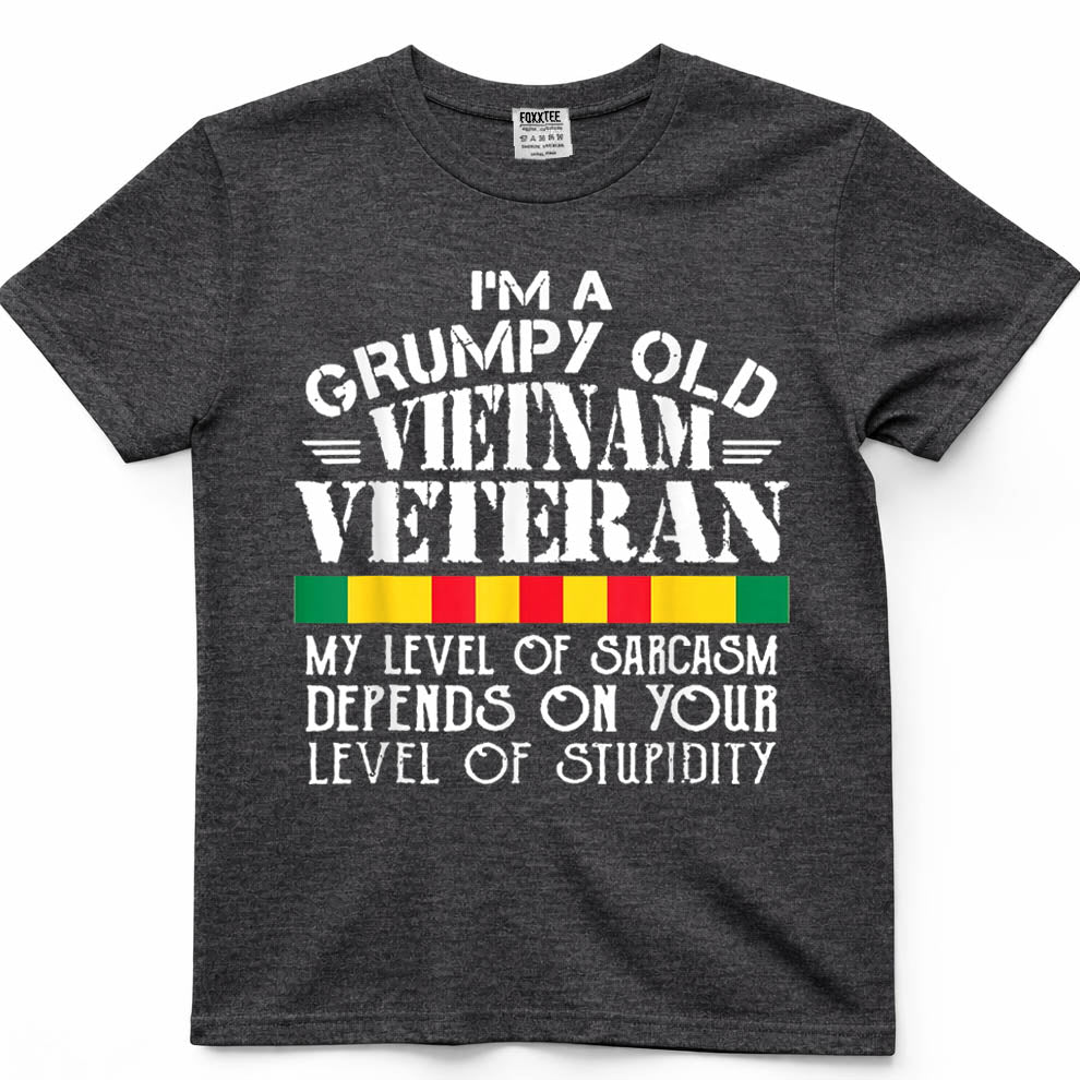 Never Underestimate an Old Man Who is Also Vietnam Veteran T-Shirt