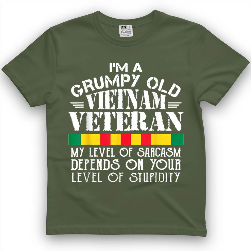 Never Underestimate an Old Man Who is Also Vietnam Veteran T-Shirt