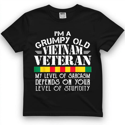 Never Underestimate an Old Man Who is Also Vietnam Veteran T-Shirt